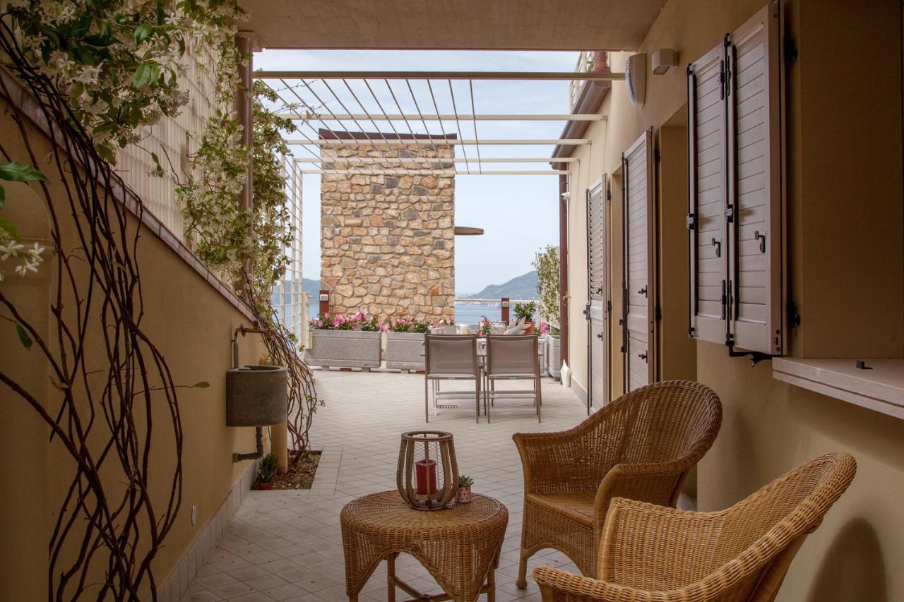 Il Tinetto, Terre Marine Apartman Lerici Kültér fotó